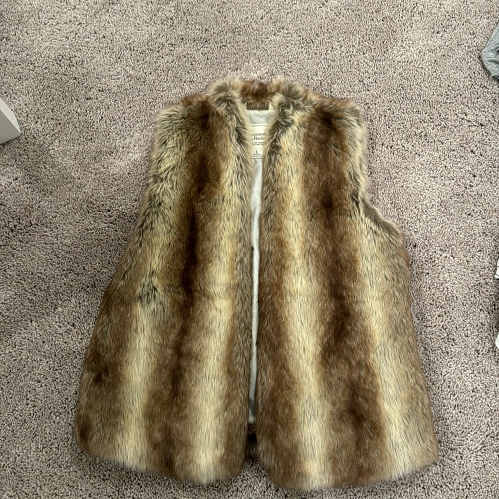 Abercrombie Fur Vest